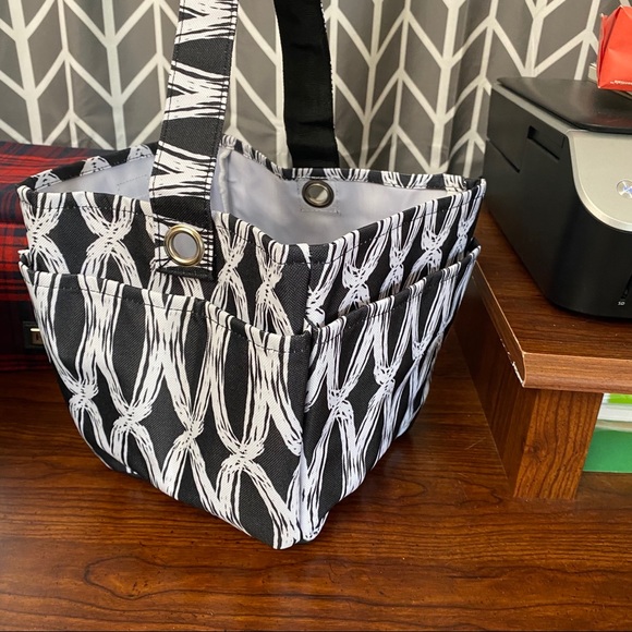 Thirty-One creative caddy - Picture 2 of 3